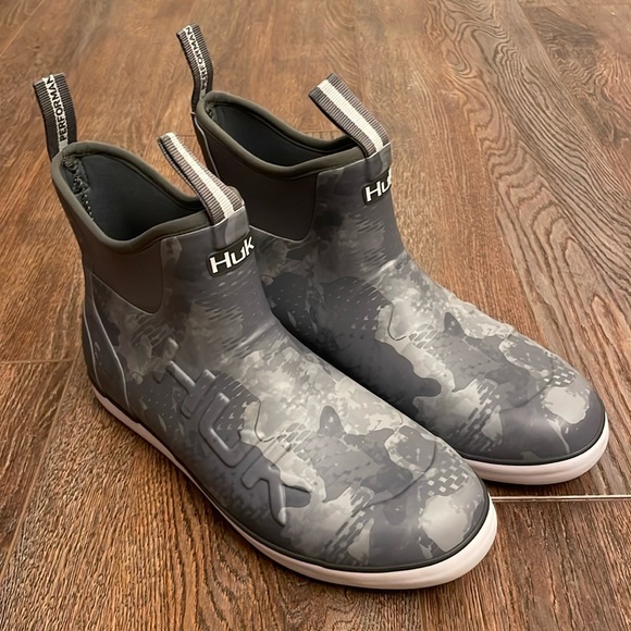 Huk Shoes Huk Mens Performance Fishing Deck Boots Gray Digitalcamo